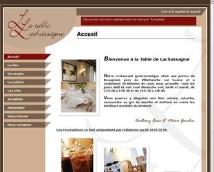 Site internet de pr�sentation du restaurant gastronimque La Table de Lachassagne � proximit� de Anse :Cr�ation du site/ Cr�ation du logo/ Cr�ation des tracts A5/ Cr�ation des cartes de visite/ Photographies